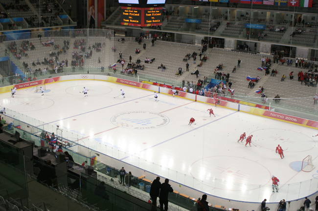 patinoire à proximité autour de moi