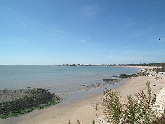 plages à proximité autour de moi